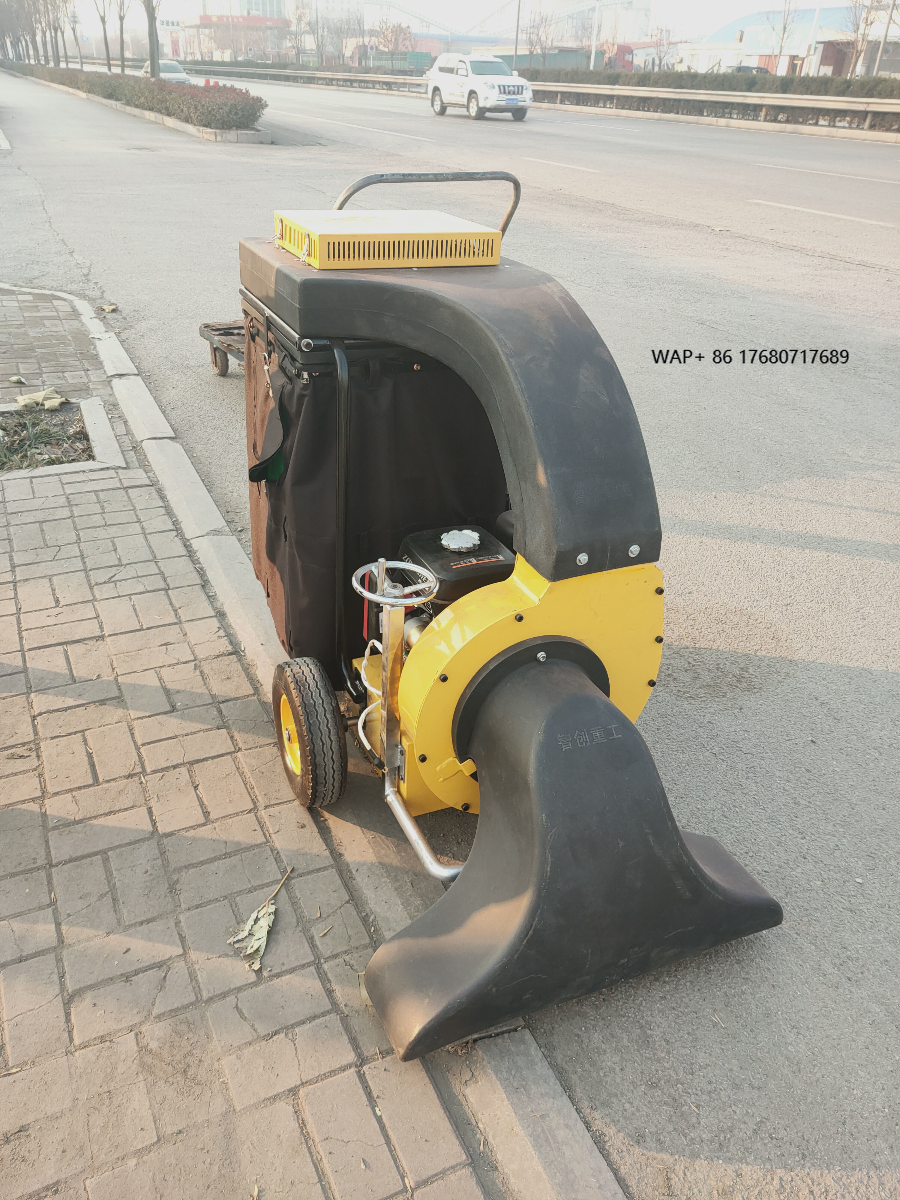 Self Propelled Engine Powered  - مراجعة Outdoor Power Vacuum وسعره